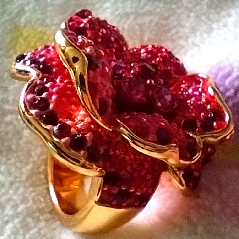 Vintage Joan Rivers Classics Gold Tone Swarovski Crystal Red Pink Purple